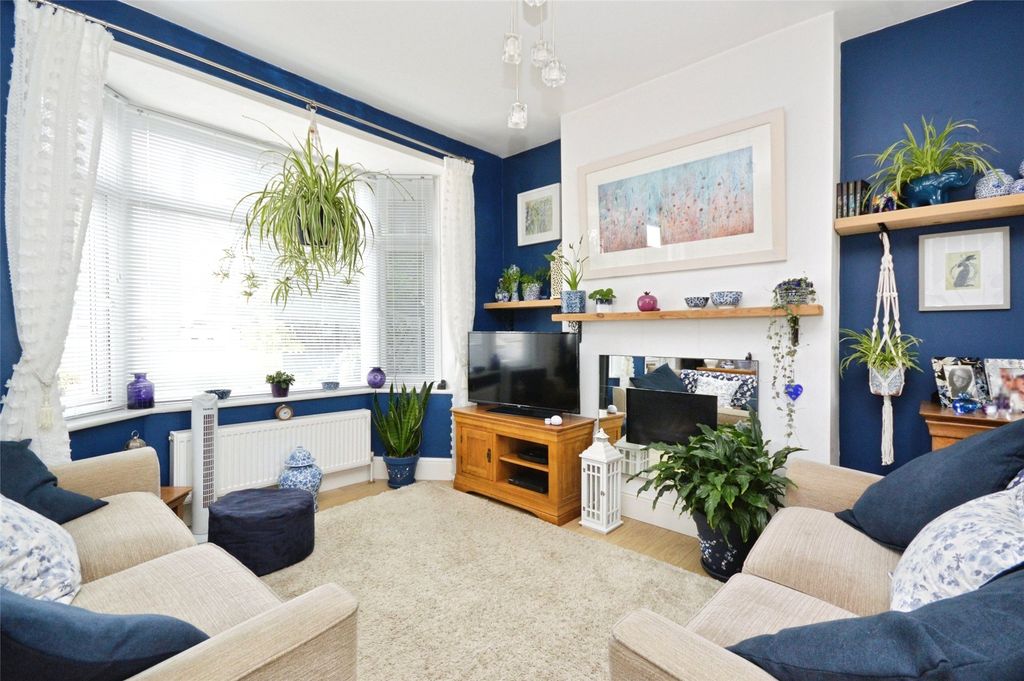 Property photo 2 of 16 Picture No. 08
