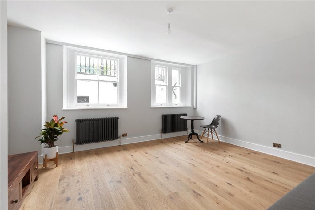 Property photo 3 of 14 52785_Isl160484_Img_12_0000.Jpeg