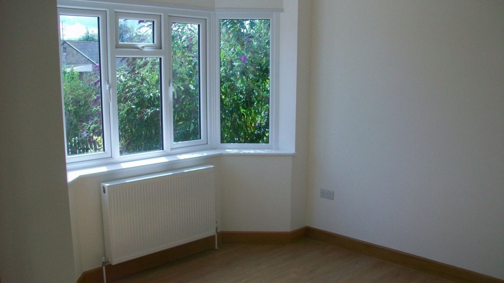 Property photo 2 of 8 Photo 2