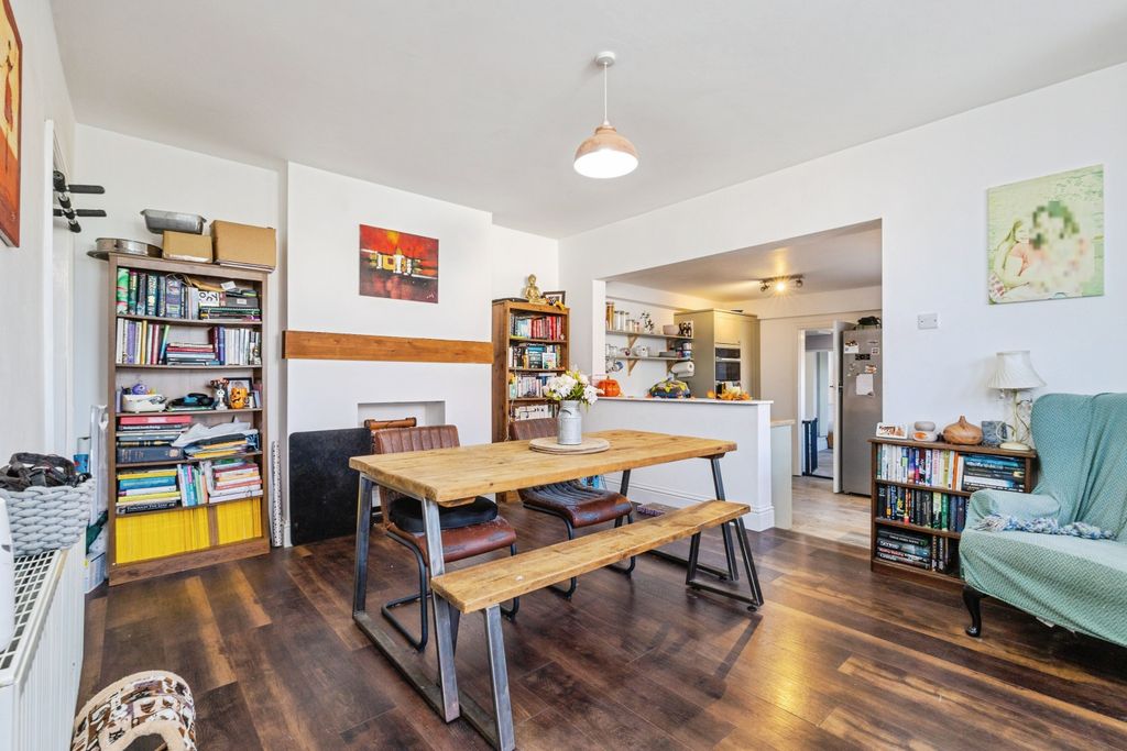 Property photo 3 of 18 Dining Room