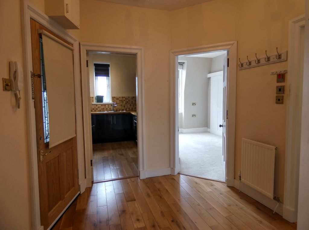 Property photo 2 of 16 Hall