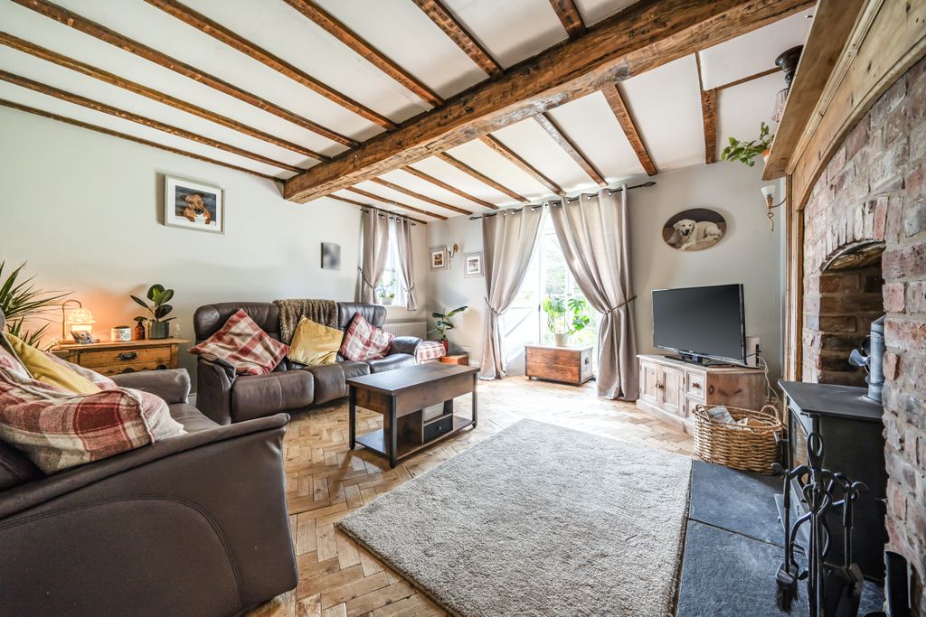 Property photo 3 of 15 1436694-19-69Caa64971287