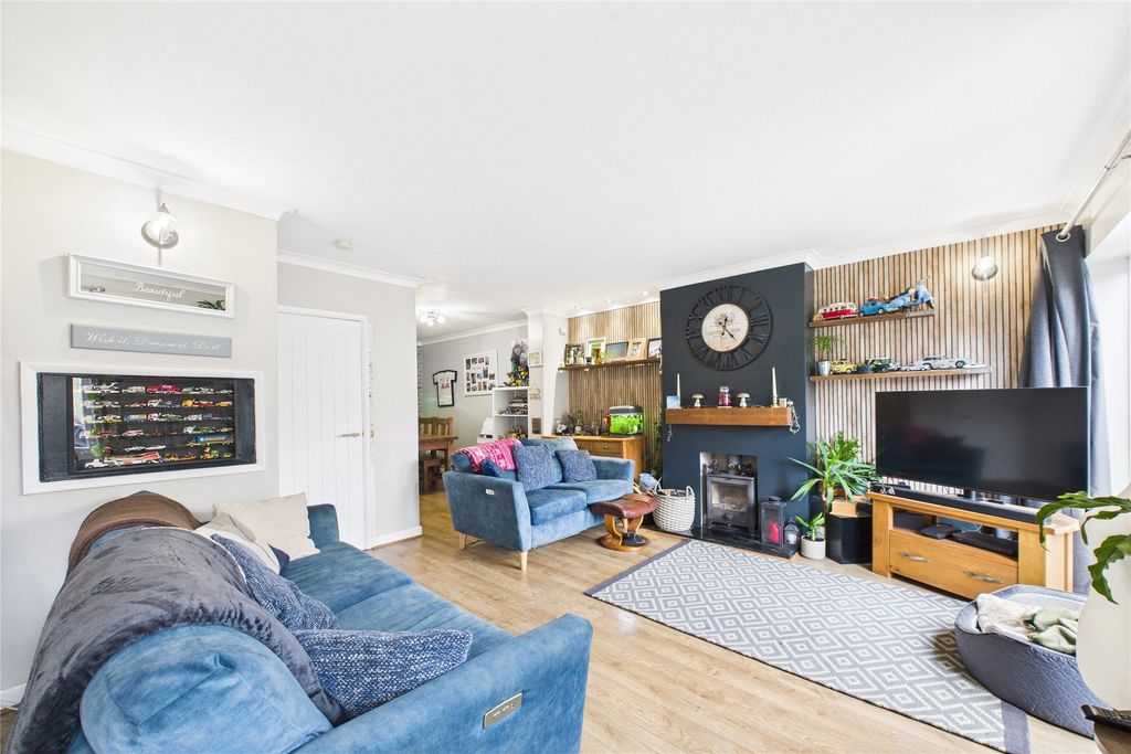 Property photo 3 of 10 Picture No. 26