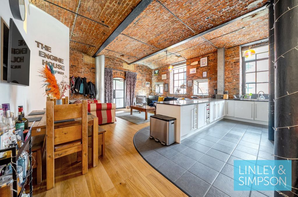 Property photo 1 of 12 Picture No. 25