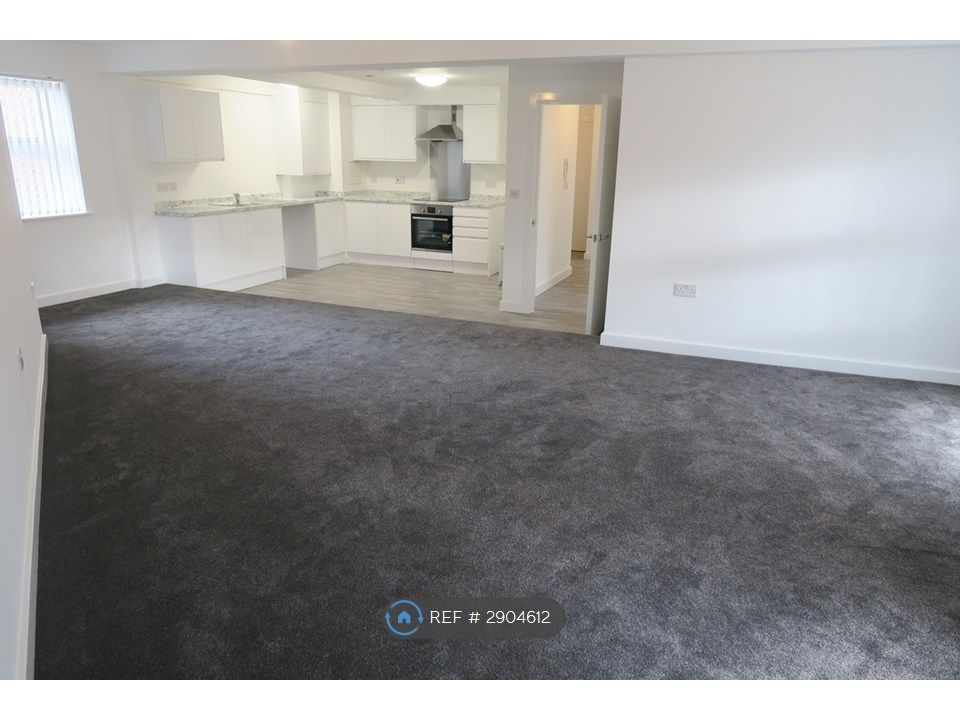 Property photo 2 of 26