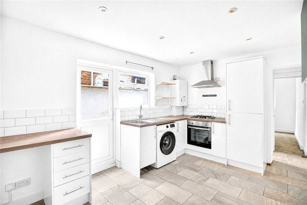 Property photo 3 of 12 Picture No. 22