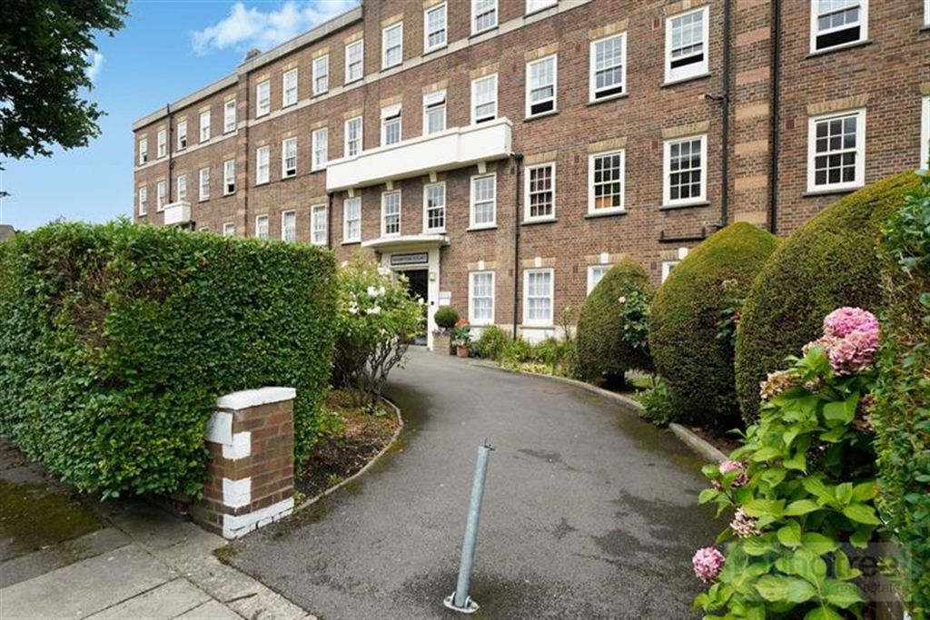 Property photo 1 of 13 (Main)