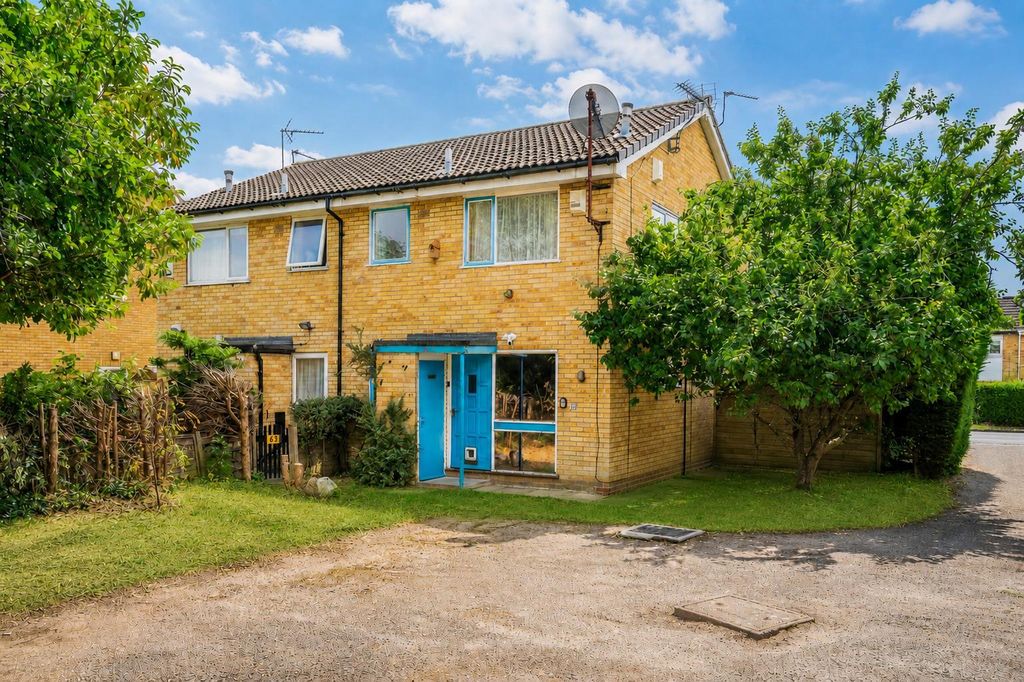 Property photo 1 of 13 External