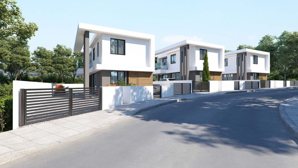 Property photo 2 of 5