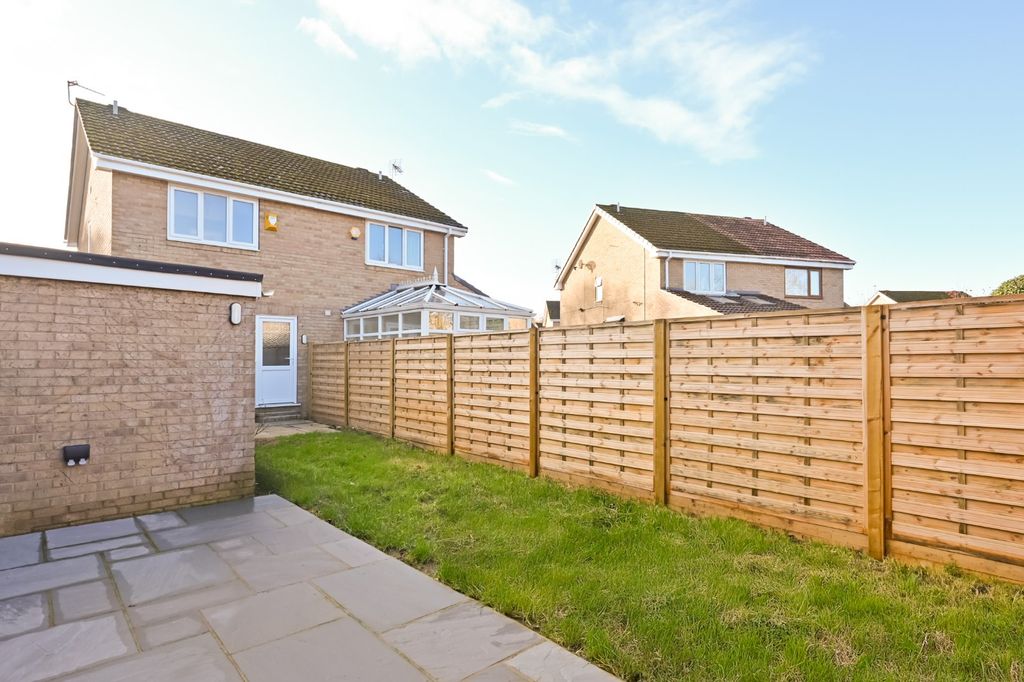 Property photo 2 of 11 Picture 2