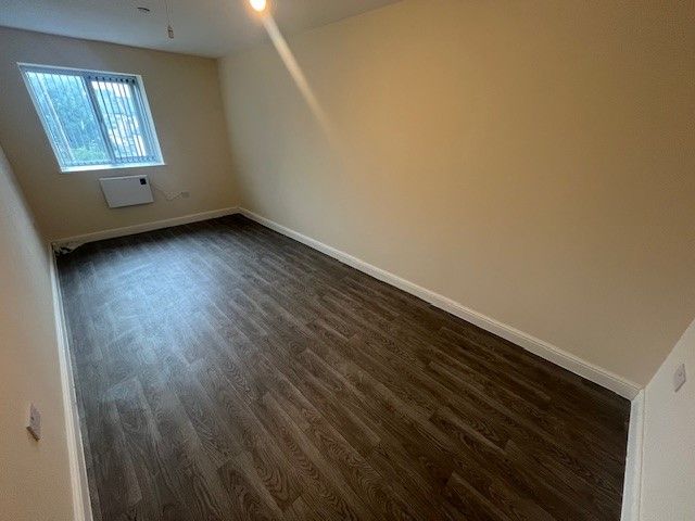 Property photo 2 of 3