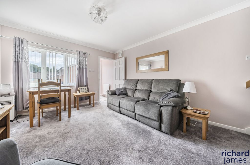 Property photo 2 of 12 26d4c11d82A54d9Cb079Fdcb76F2d28B
