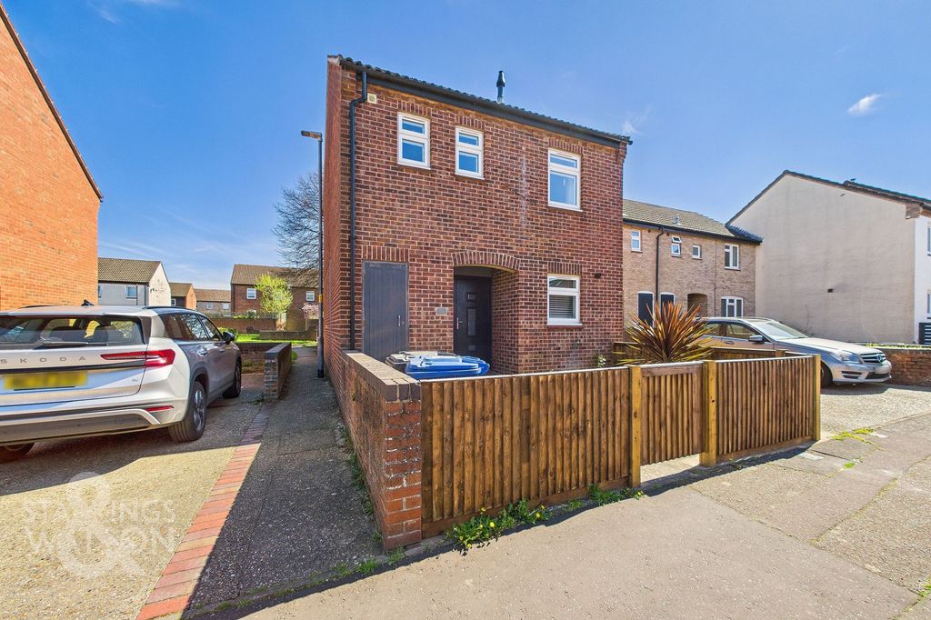 Property photo 1 of 22