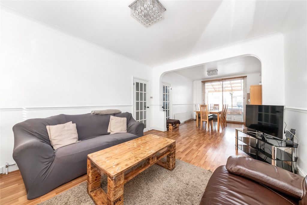 Property photo 2 of 14 Picture No. 22
