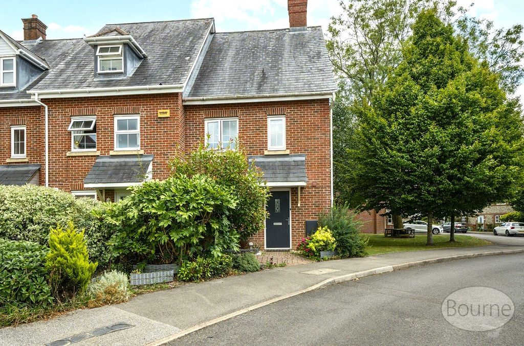 Property photo 1 of 24 Picture No. 32