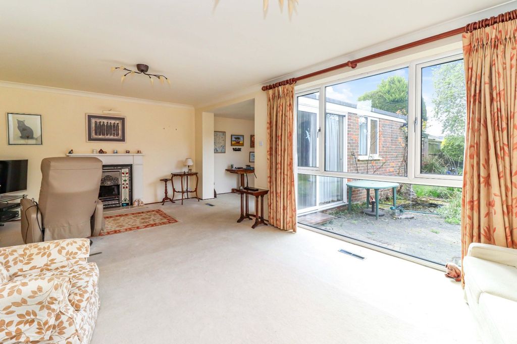 Property photo 3 of 13 Living Room