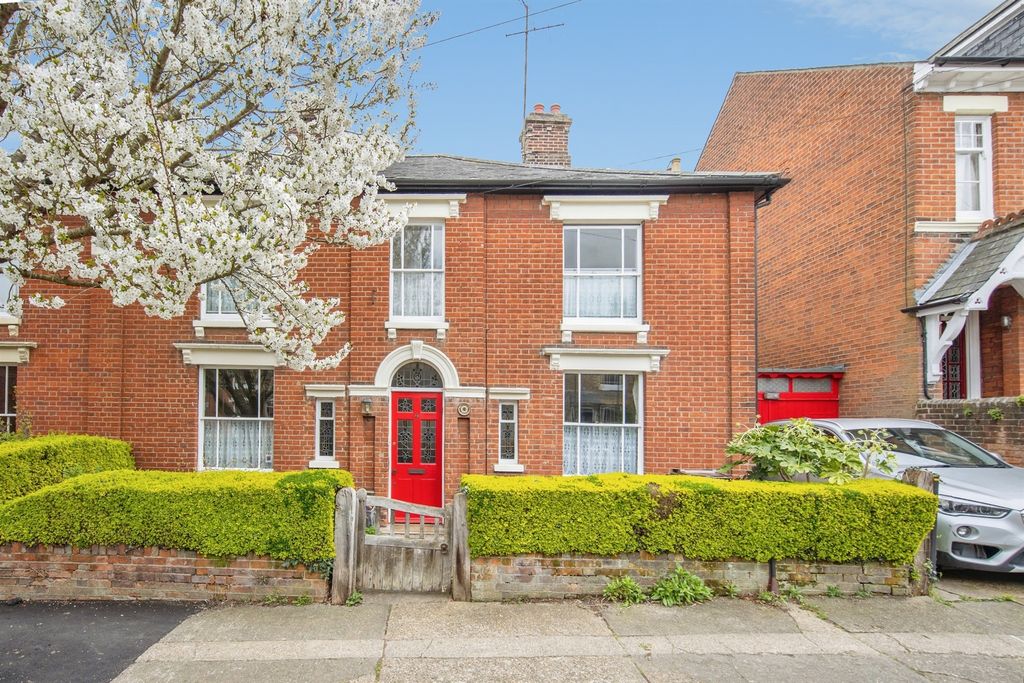 Property photo 1 of 24