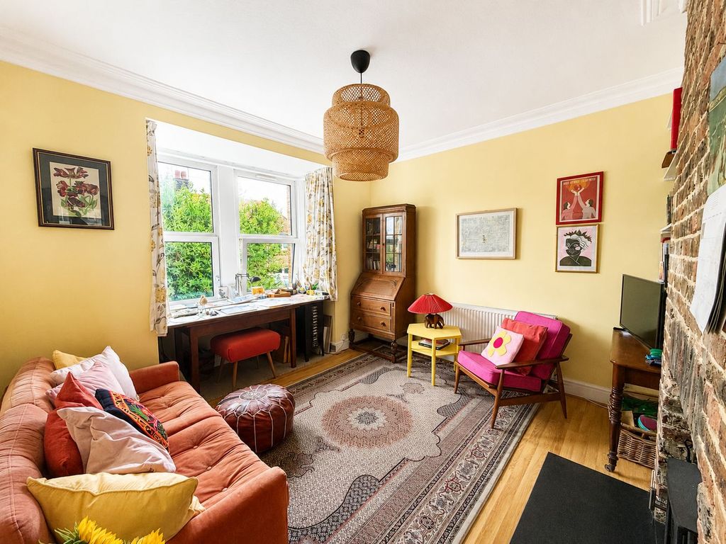 Property photo 3 of 22