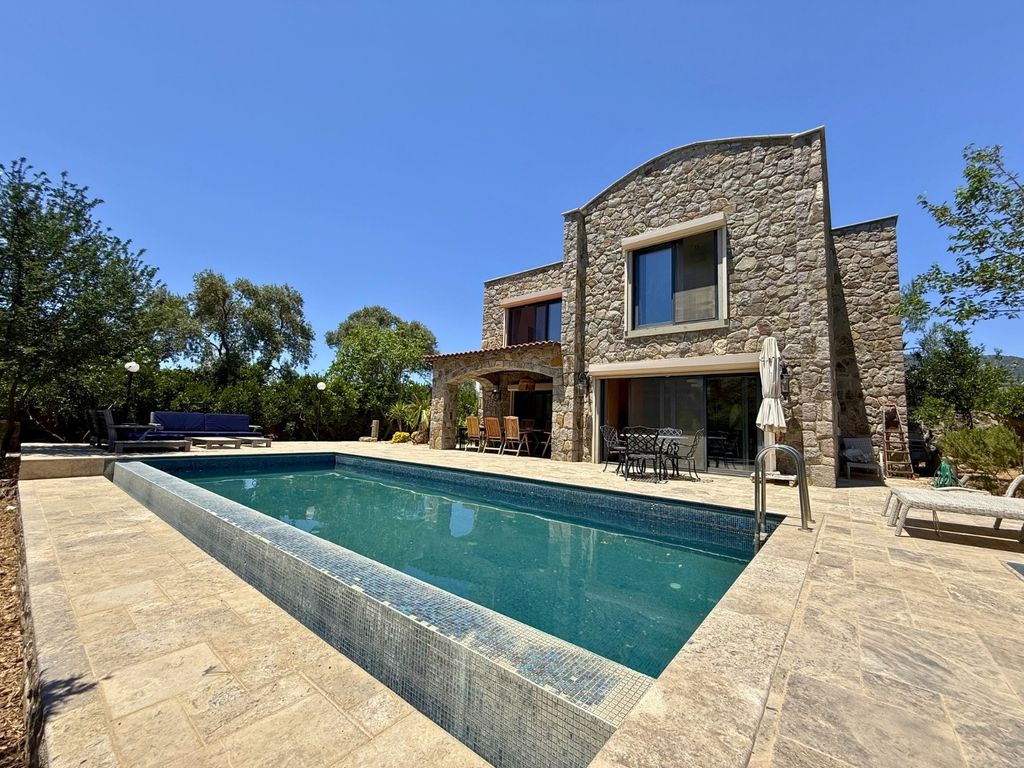 Property photo 3 of 24 Nature View Bodrum Property For Sale In Bitez - Private Swimming Pool