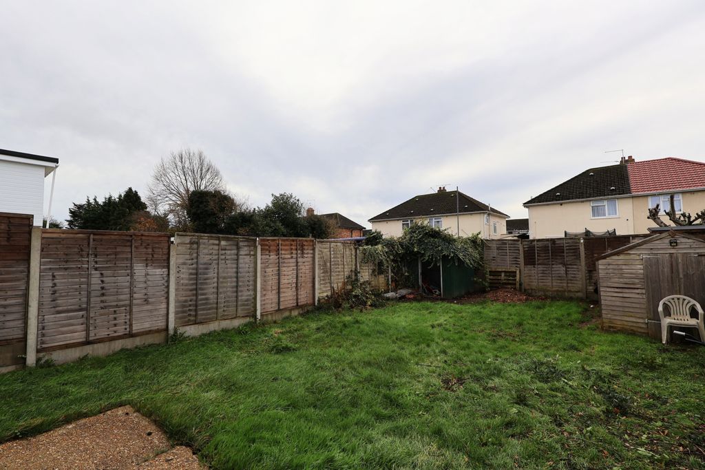 Property photo 2 of 8