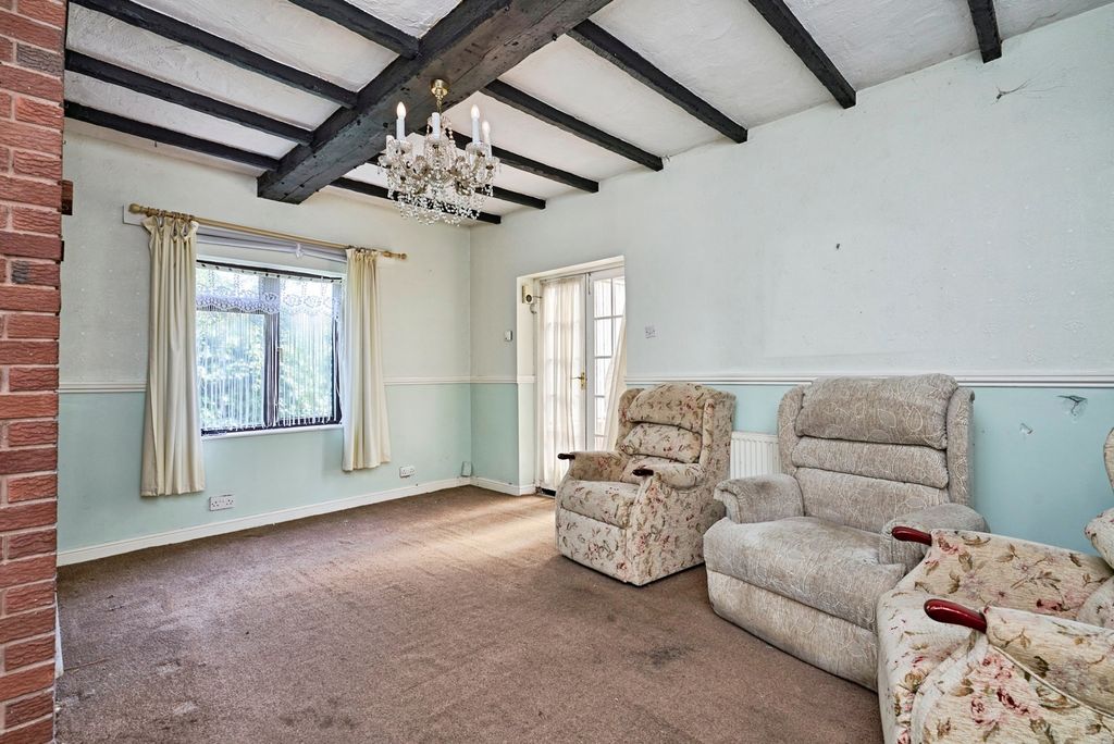 Property photo 3 of 24 Pbox-Img.Jpg