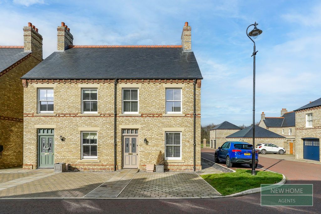 Property photo 1 of 18 Photo 16