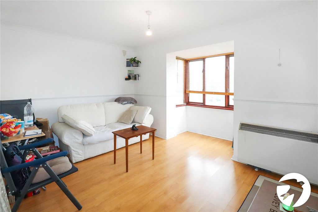 Property photo 2 of 10 Picture No. 16