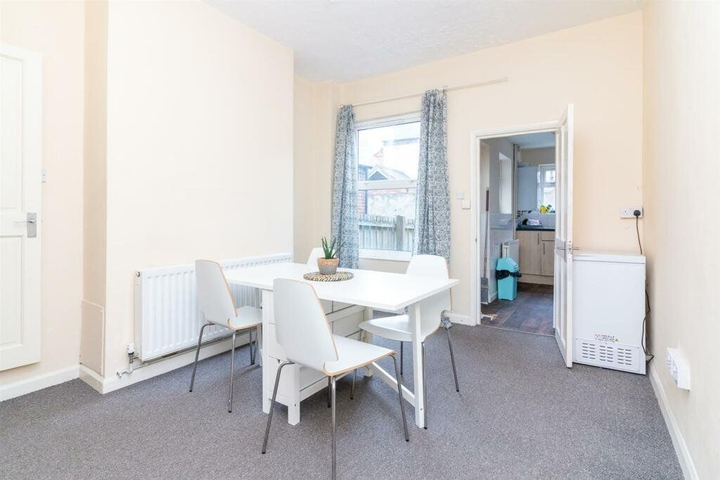 Property photo 2 of 9 Picture No. 05