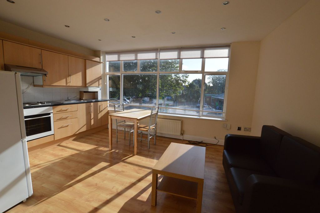 Property photo 1 of 4