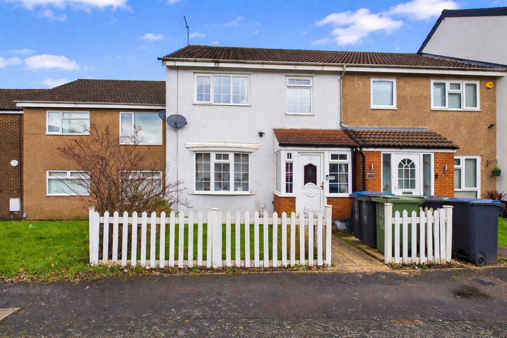 Property photo 1 of 18