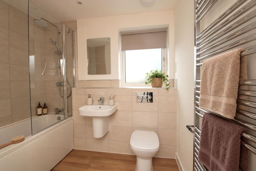 Property photo 3 of 7 Type 333 Bathroom.Png
