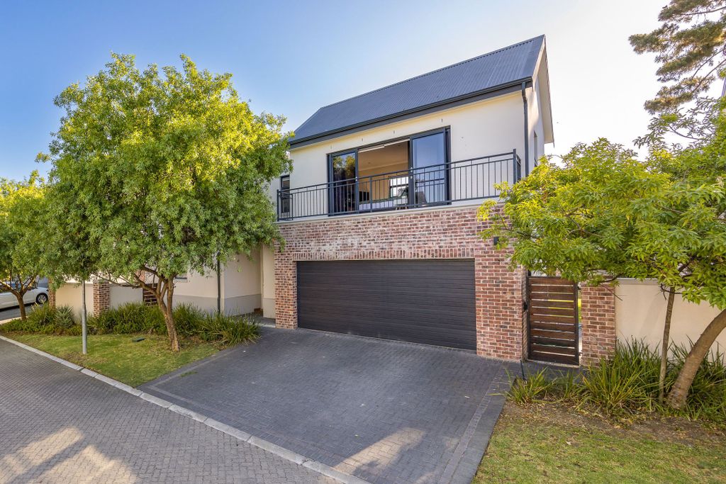 Property photo 1 of 28 Dbv1721452