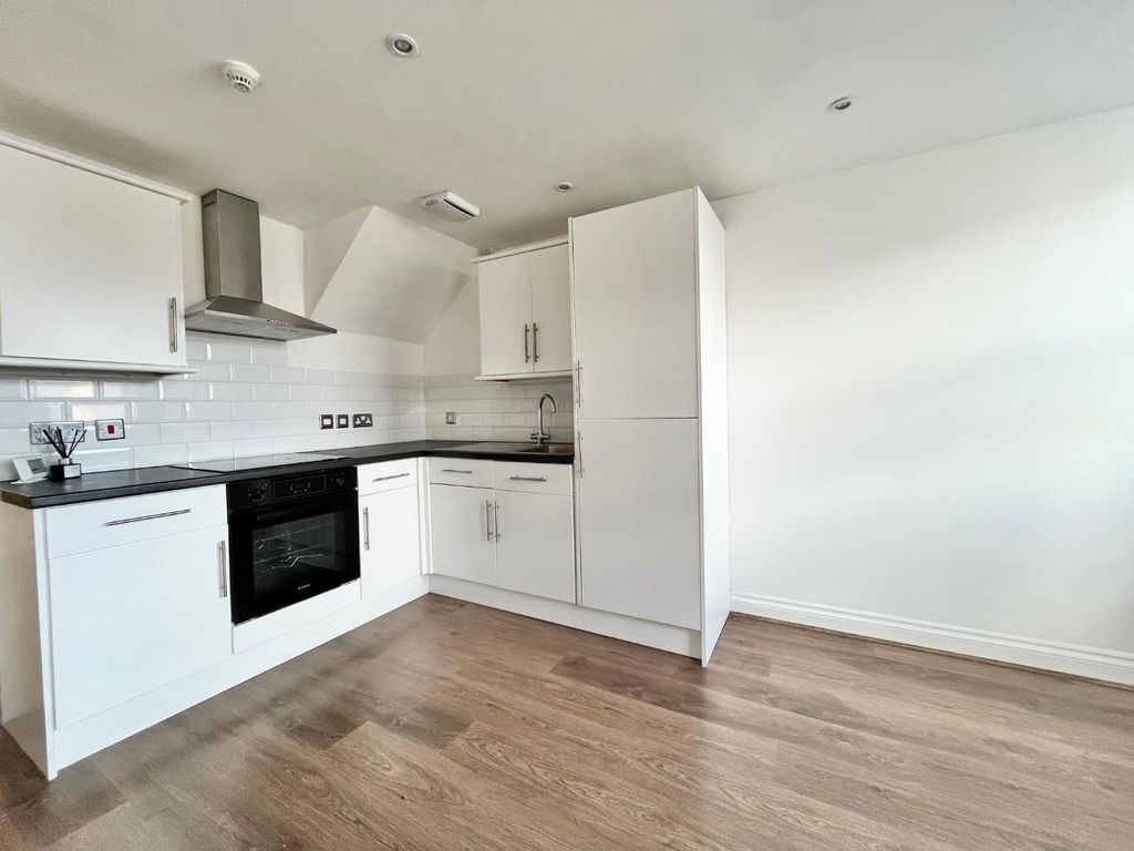 Property photo 3 of 8 Img_8198.Jpg