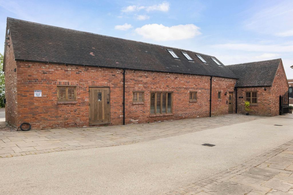 Property photo 1 of 3 P3435110.Jpg