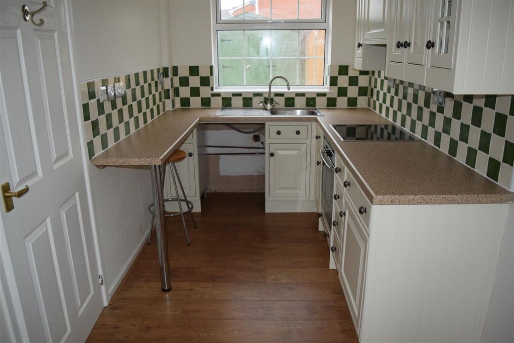 Property photo 2 of 12 4344751
