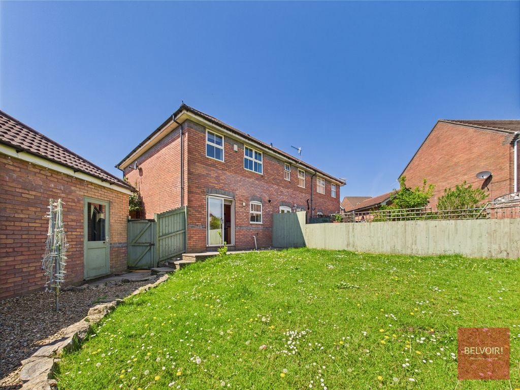 Property photo 3 of 17