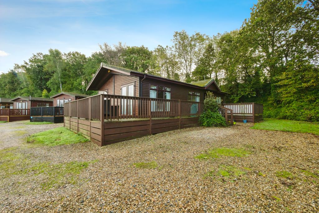 Property photo 2 of 12 Photography