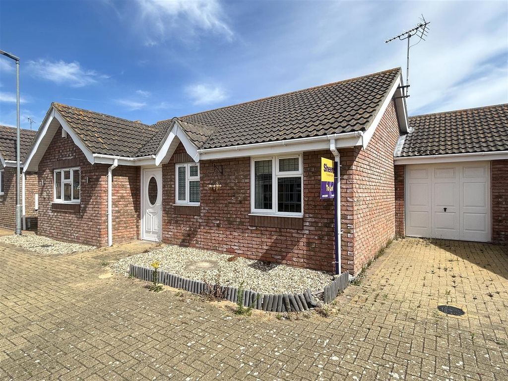 Property photo 1 of 9 External.Jpeg