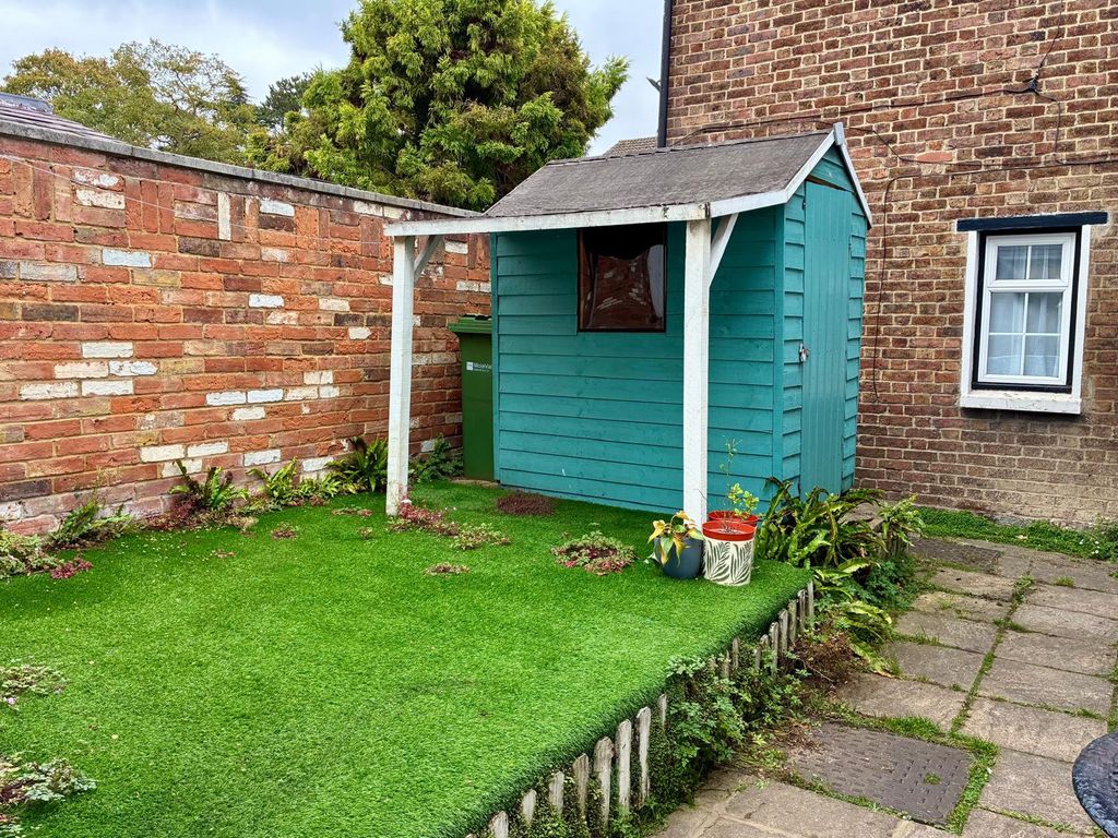 Property photo 3 of 10