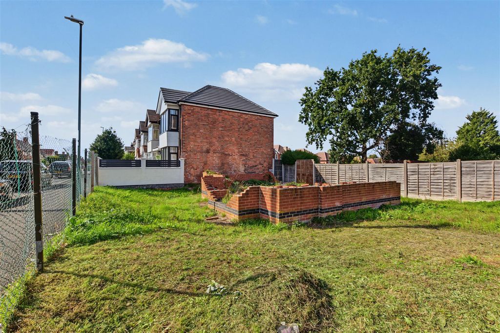 Property photo 2 of 15 Plot_9.Jpeg