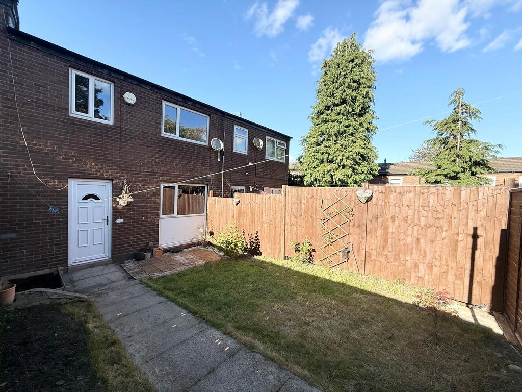 Property photo 1 of 12 Picture No. 37