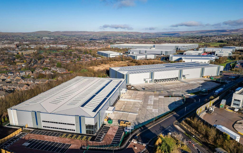 Property photo 3 of 7 Img655.Jpg