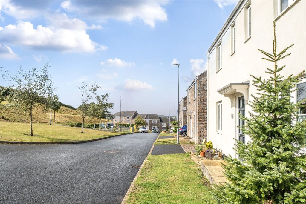 Property photo 2 of 13 Picture No. 04