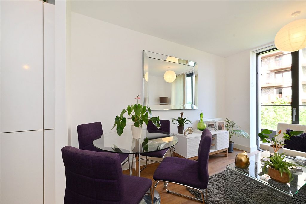 Property photo 3 of 8 Picture No. 09