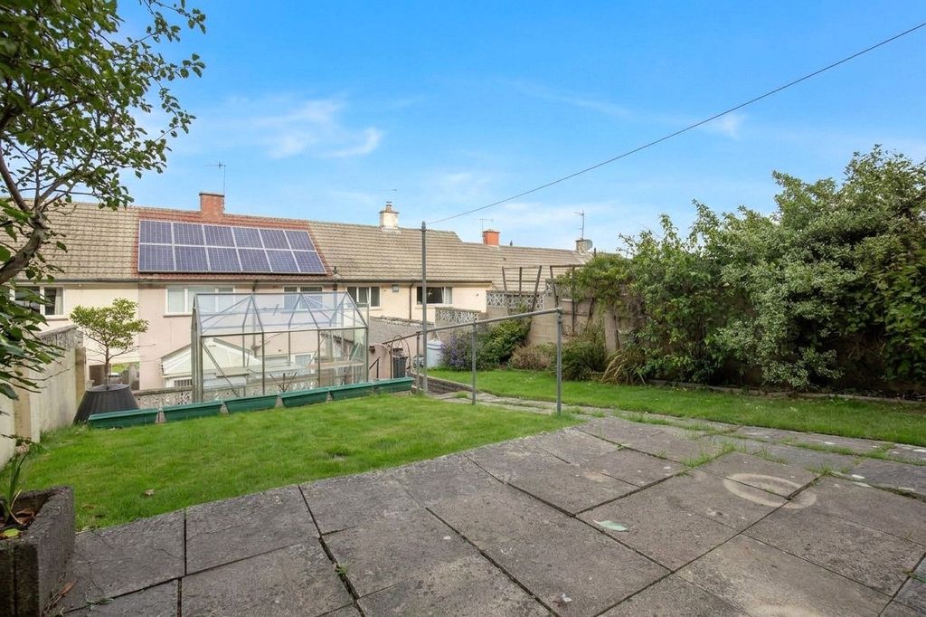 Property photo 2 of 13 Picture No. 04