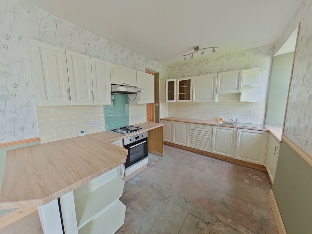 Property photo 2 of 12 Photo 8