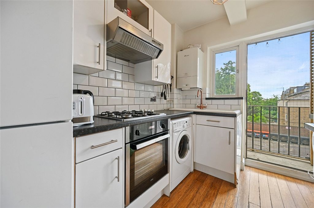 Property photo 2 of 9 Picture No. 09