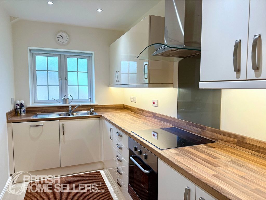 Property photo 3 of 17 Picture No. 07