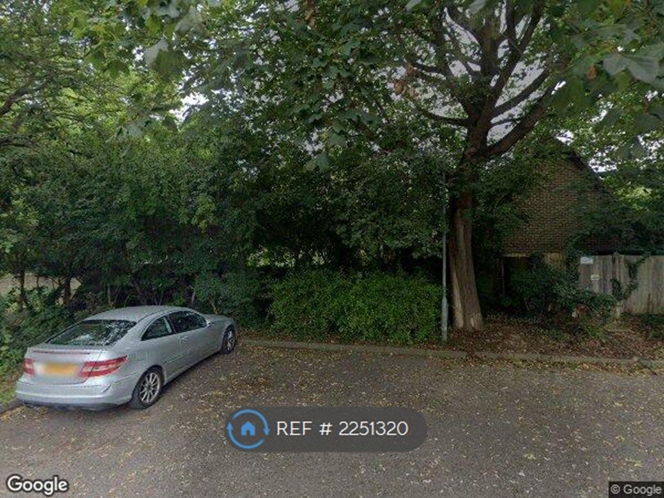 Property photo 2 of 14