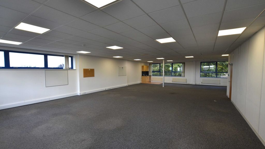 Property photo 1 of 8 Allied-Surveyors-Scotland-Unit 11, 15 Pitreavie Co